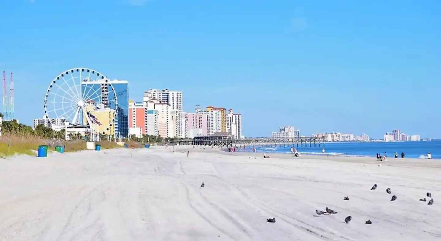 Holiday Sands North "On the Boardwalk" Strand