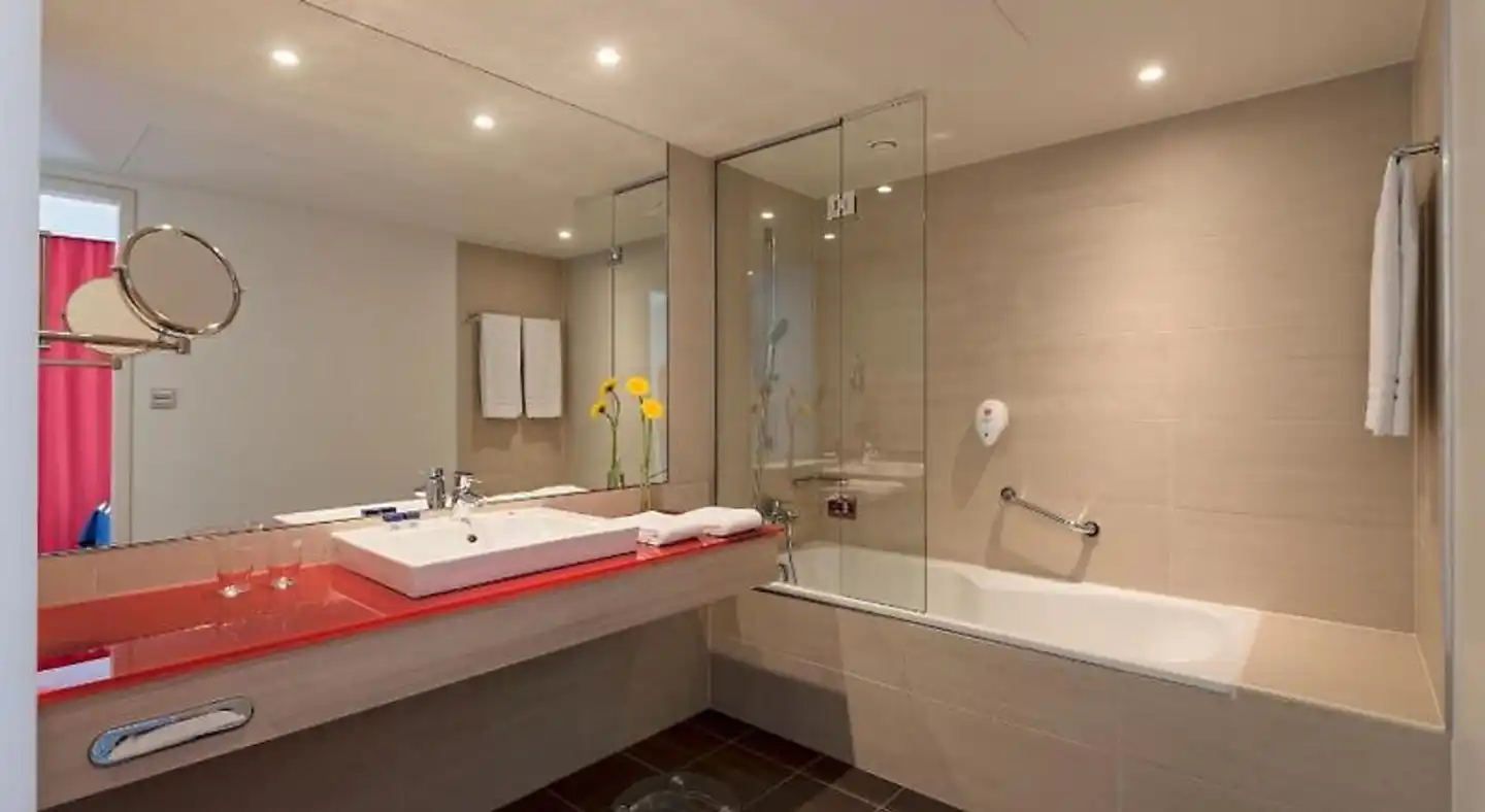 Park Inn by Radisson Linz Badezimmer