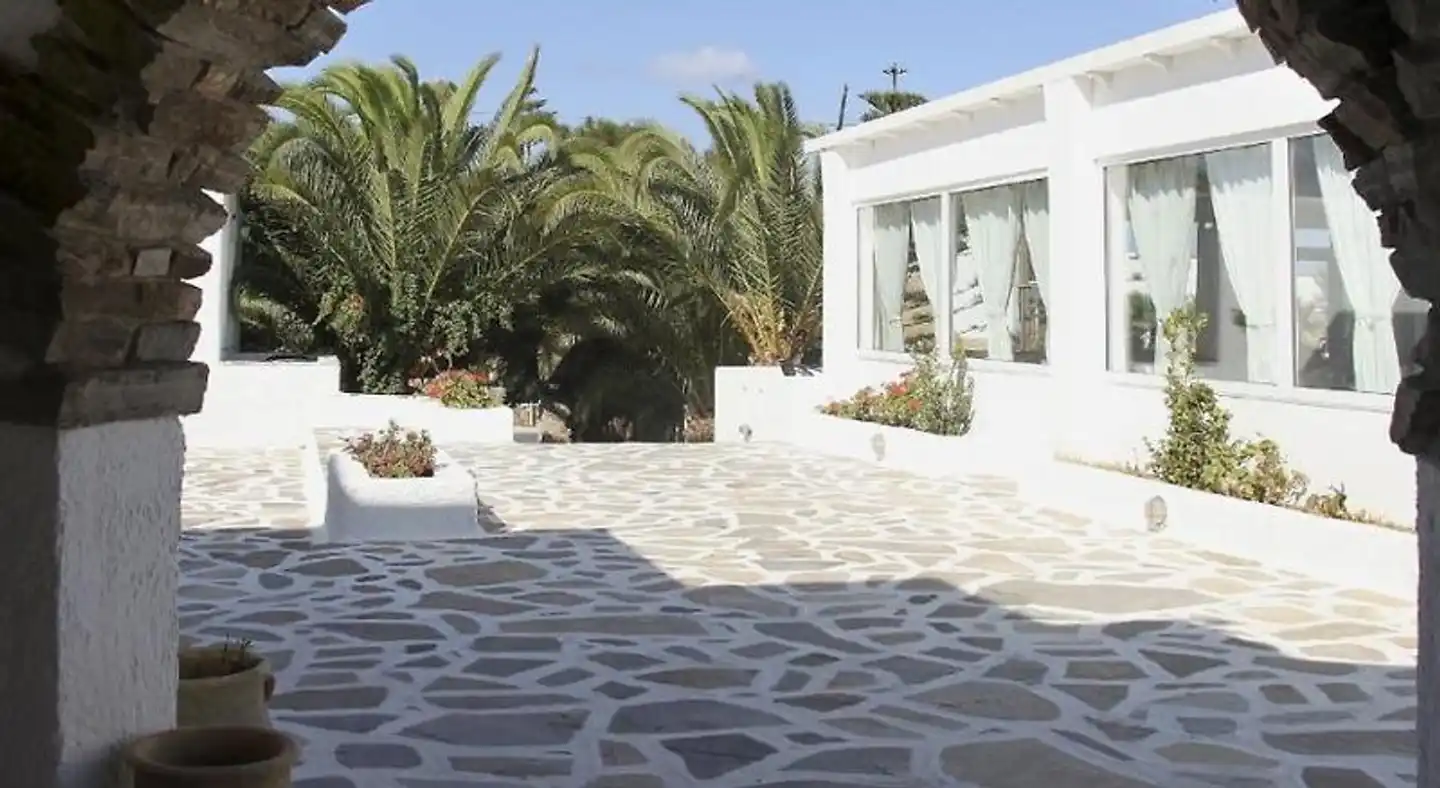 Naxos Holidays Aussenansicht