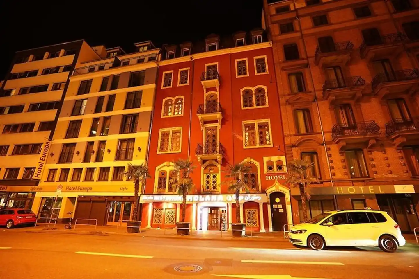 Hotel Villa Oriental & Restaurant Aussenansicht