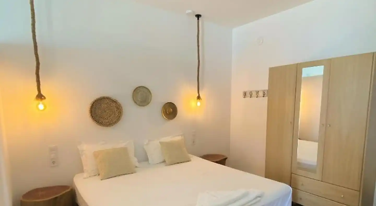 Only yours , Mykonos Wohnbeispiel