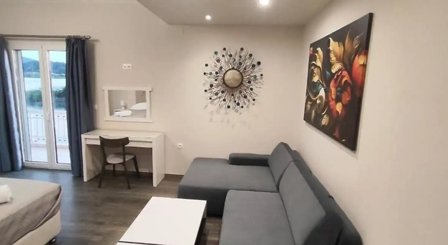 Anna Apartments Kanoni Lobby
