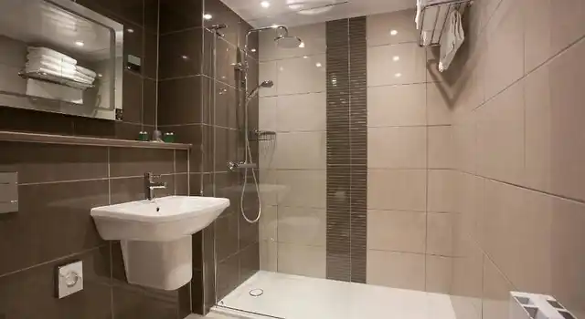 Cruachan Hotel Badezimmer