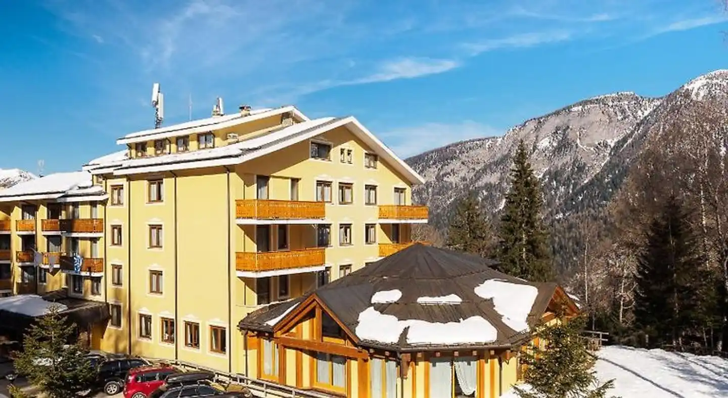 Park Hotel Folgarida Aussenansicht
