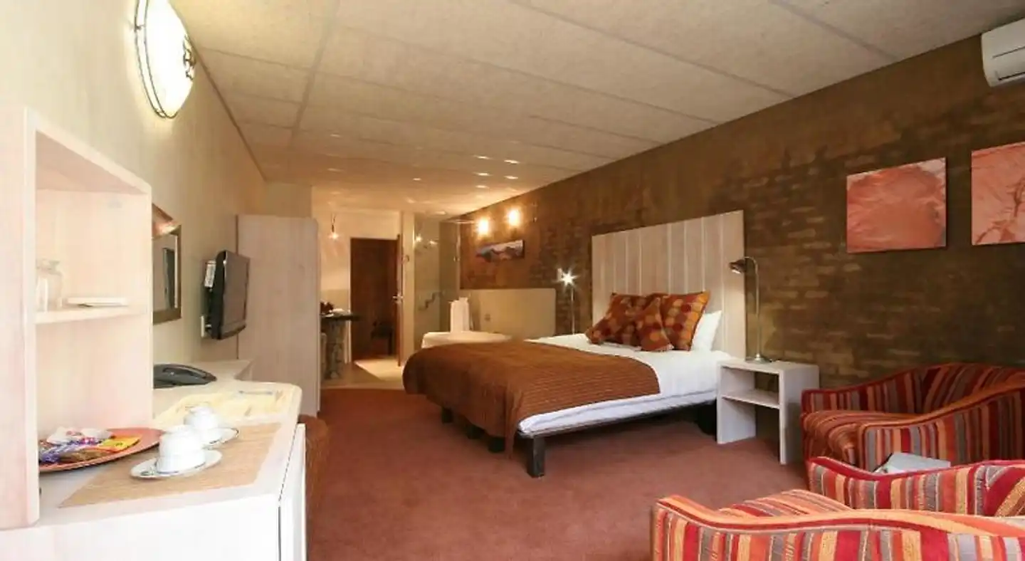 African Rock Hotel Wohnbeispiel