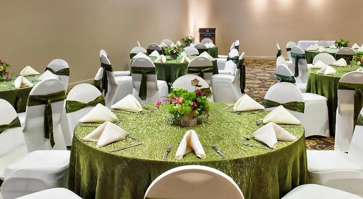 The Mark Spencer Hotel Restaurant