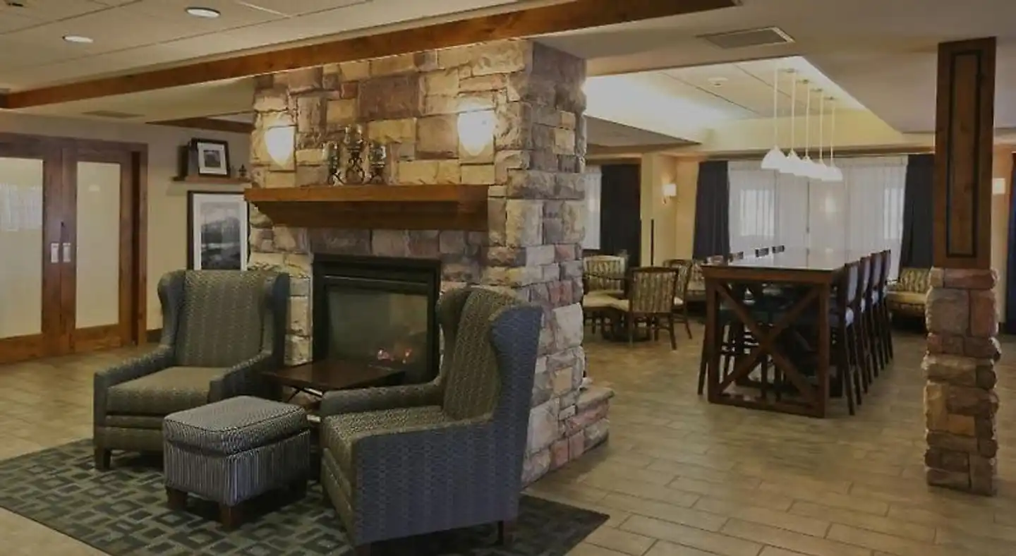 Hampton Inn Billings Bar
