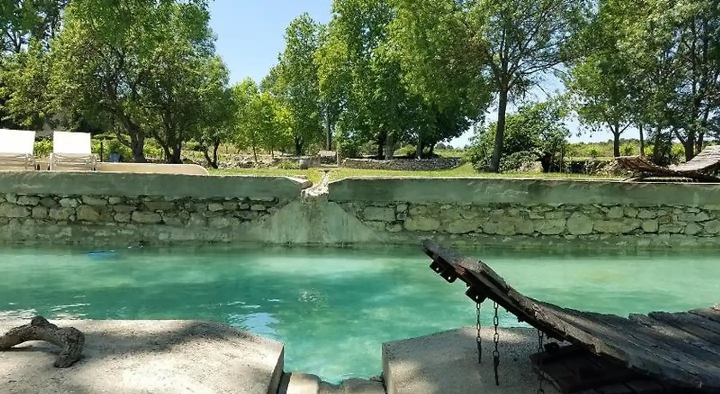 Château La Villatade Pool