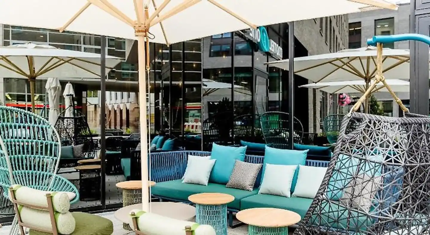 Motel One Bonn-Hauptbahnhof Lobby