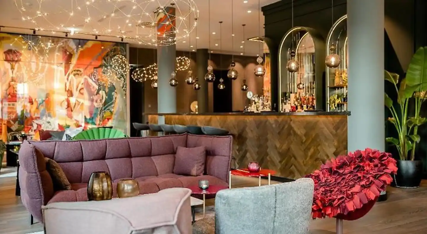 Motel One Graz Lobby