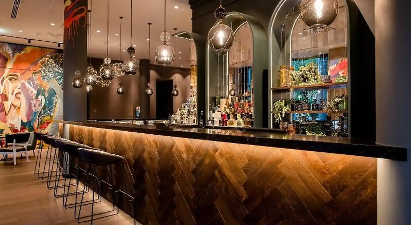Motel One Graz Bar