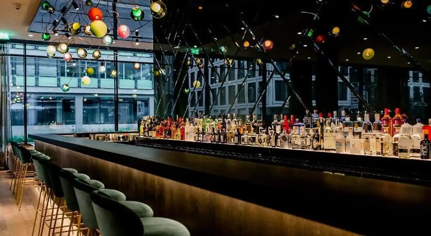 Motel One Stuttgart-Hauptbahnhof Bar