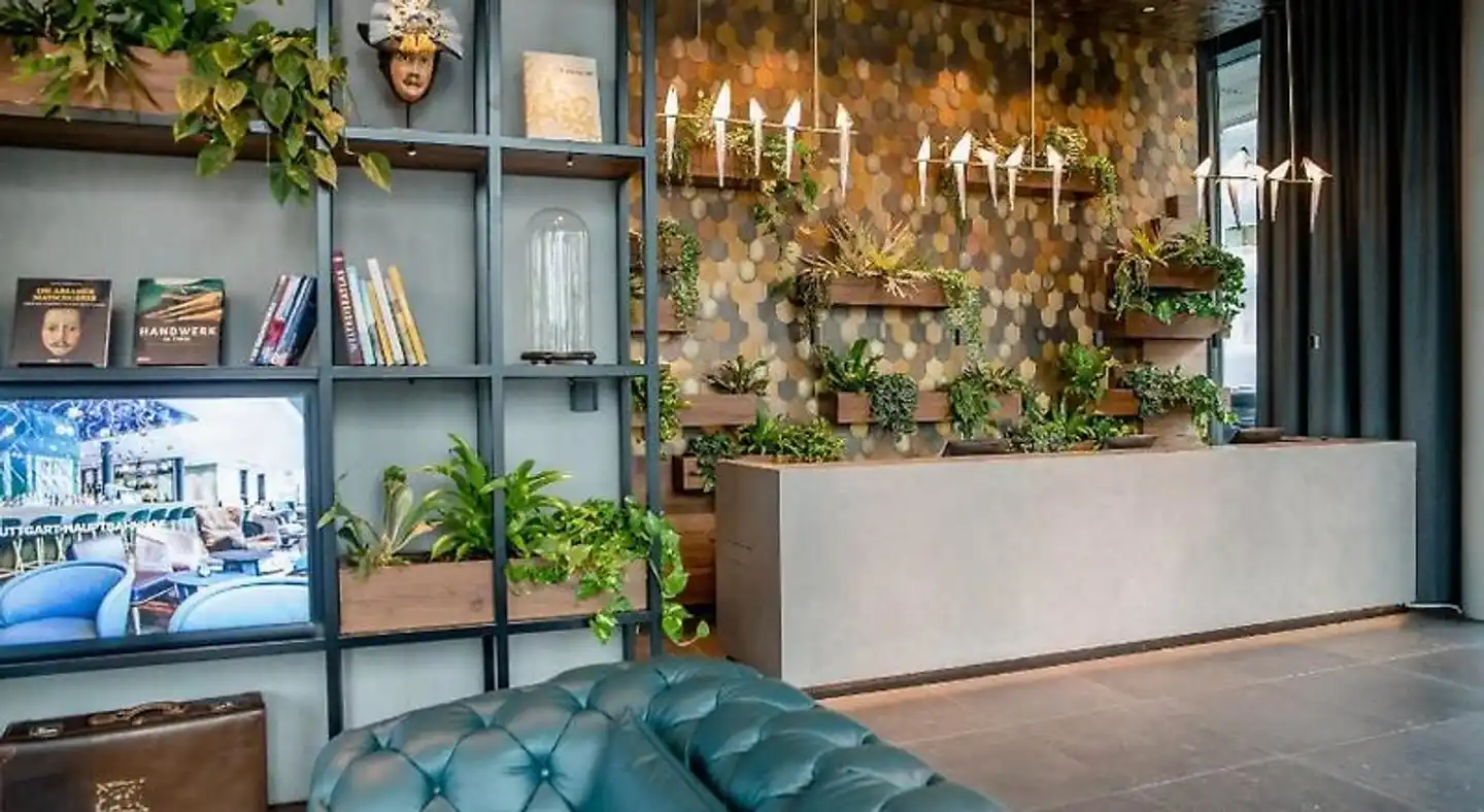 Motel One Innsbruck Lobby