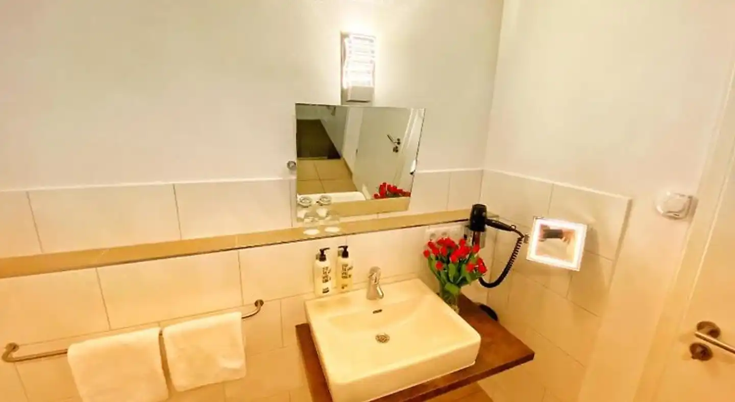 Boardinghouse HOME - adults only - Badezimmer