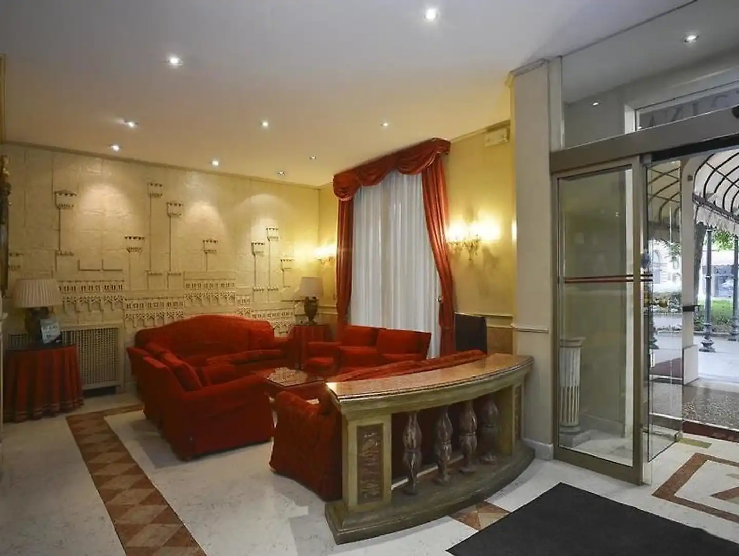 Zanhotel Tre Vecchi Lobby