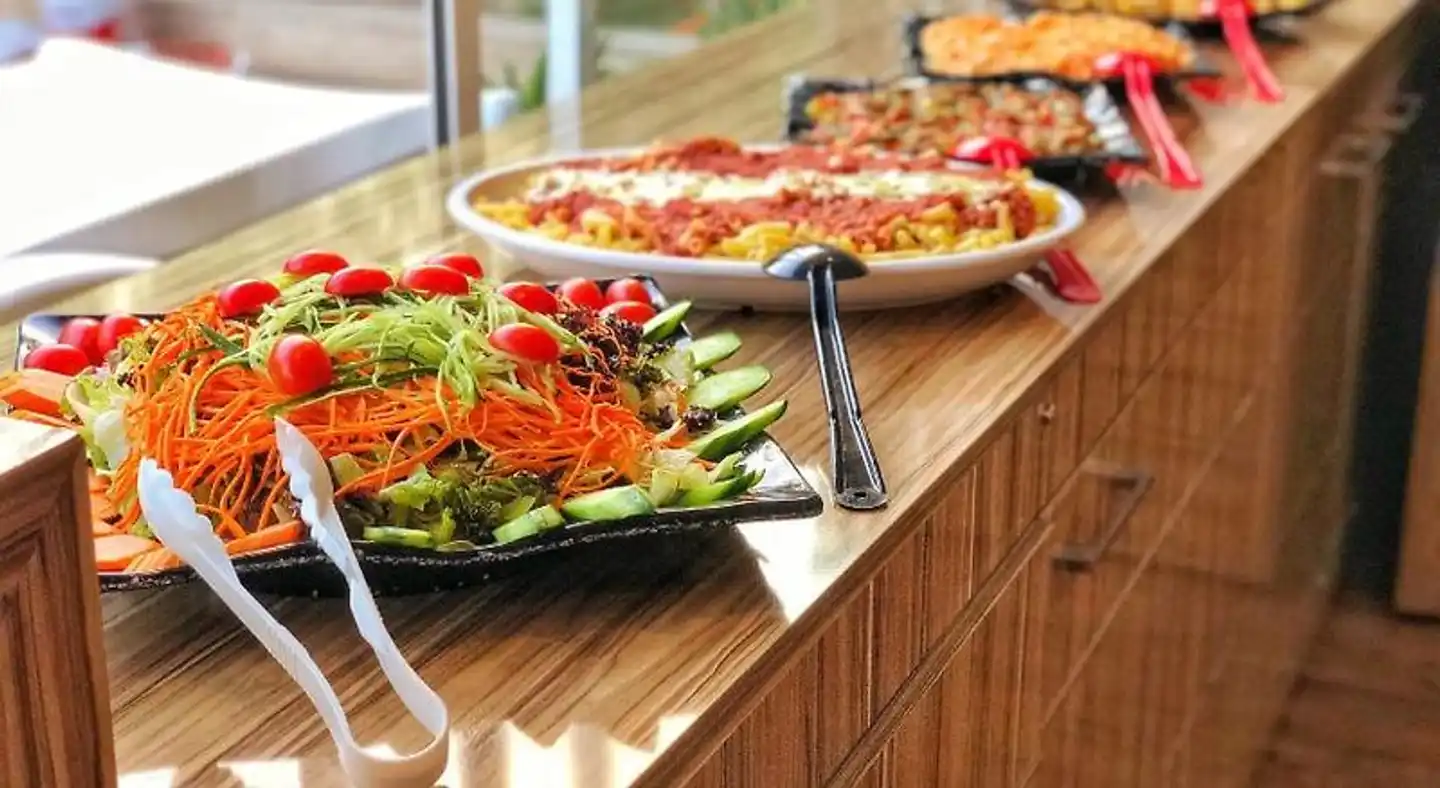 HMA Hotel & Suites Restaurant