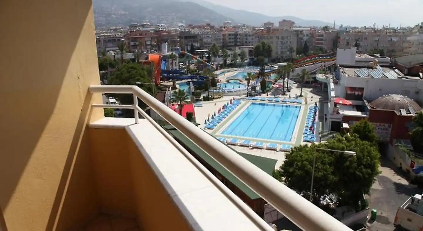 Alin Hotel Pool