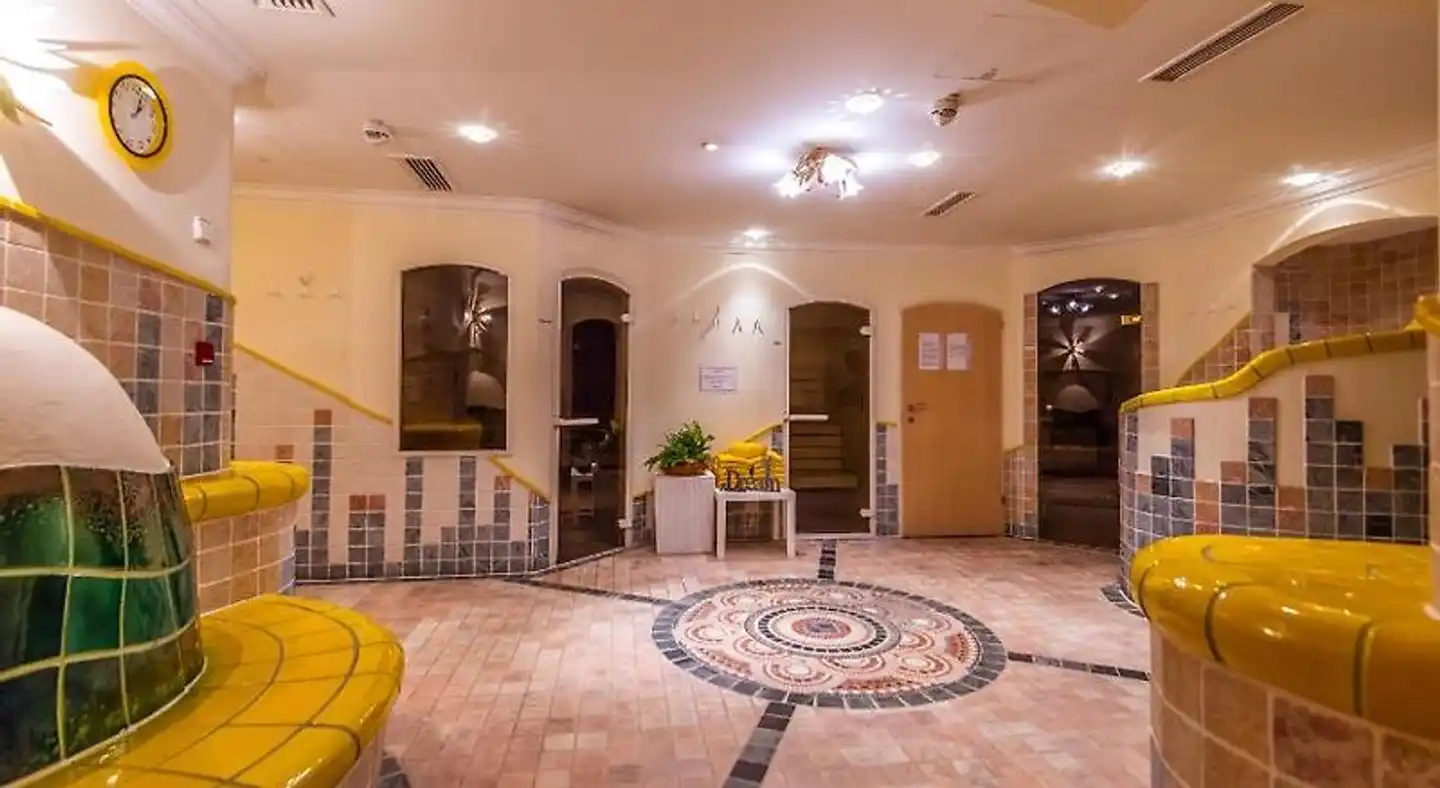 Stoiser's Graz Lobby