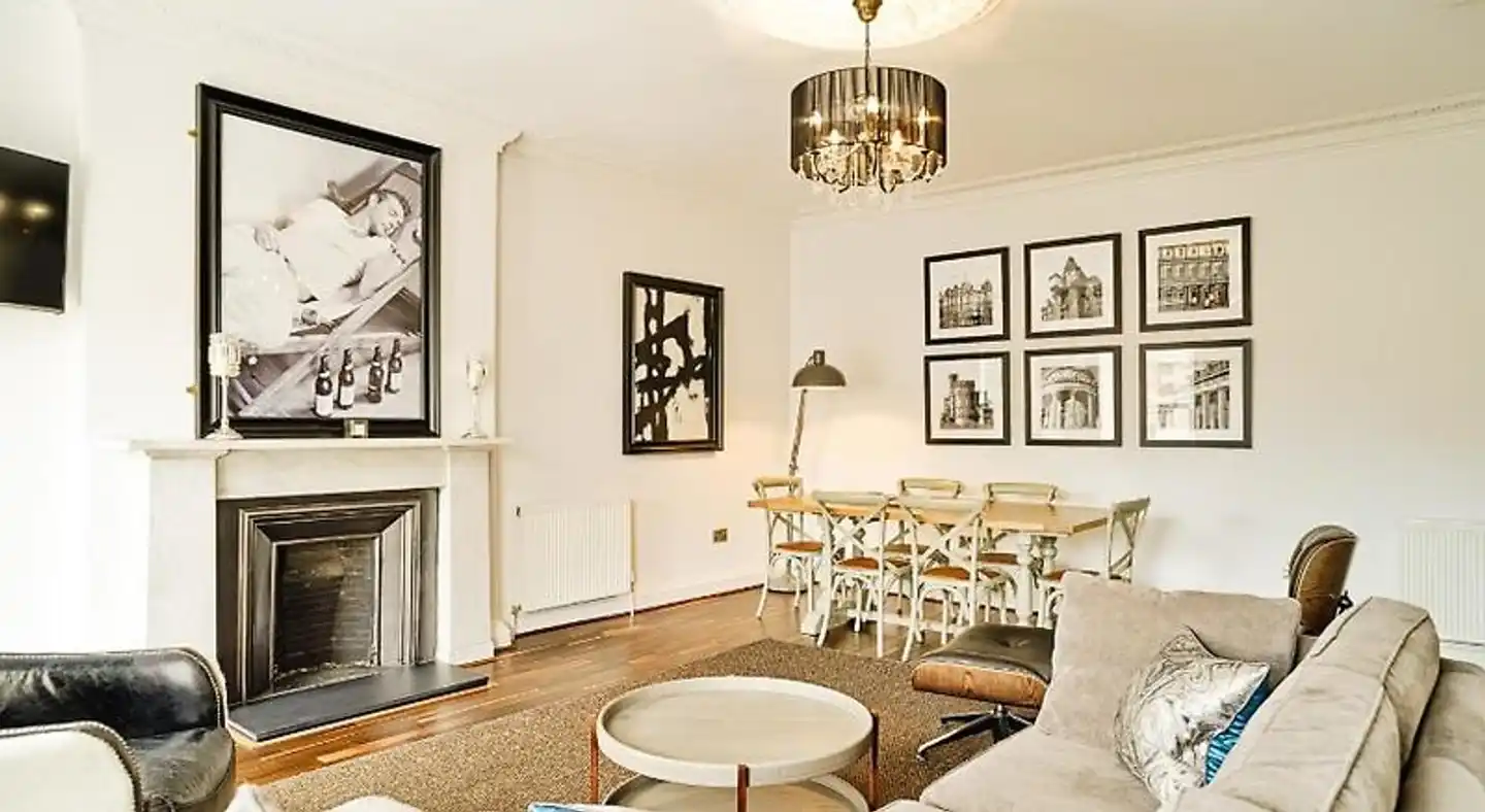 Apple Apartments Edinburgh Badezimmer