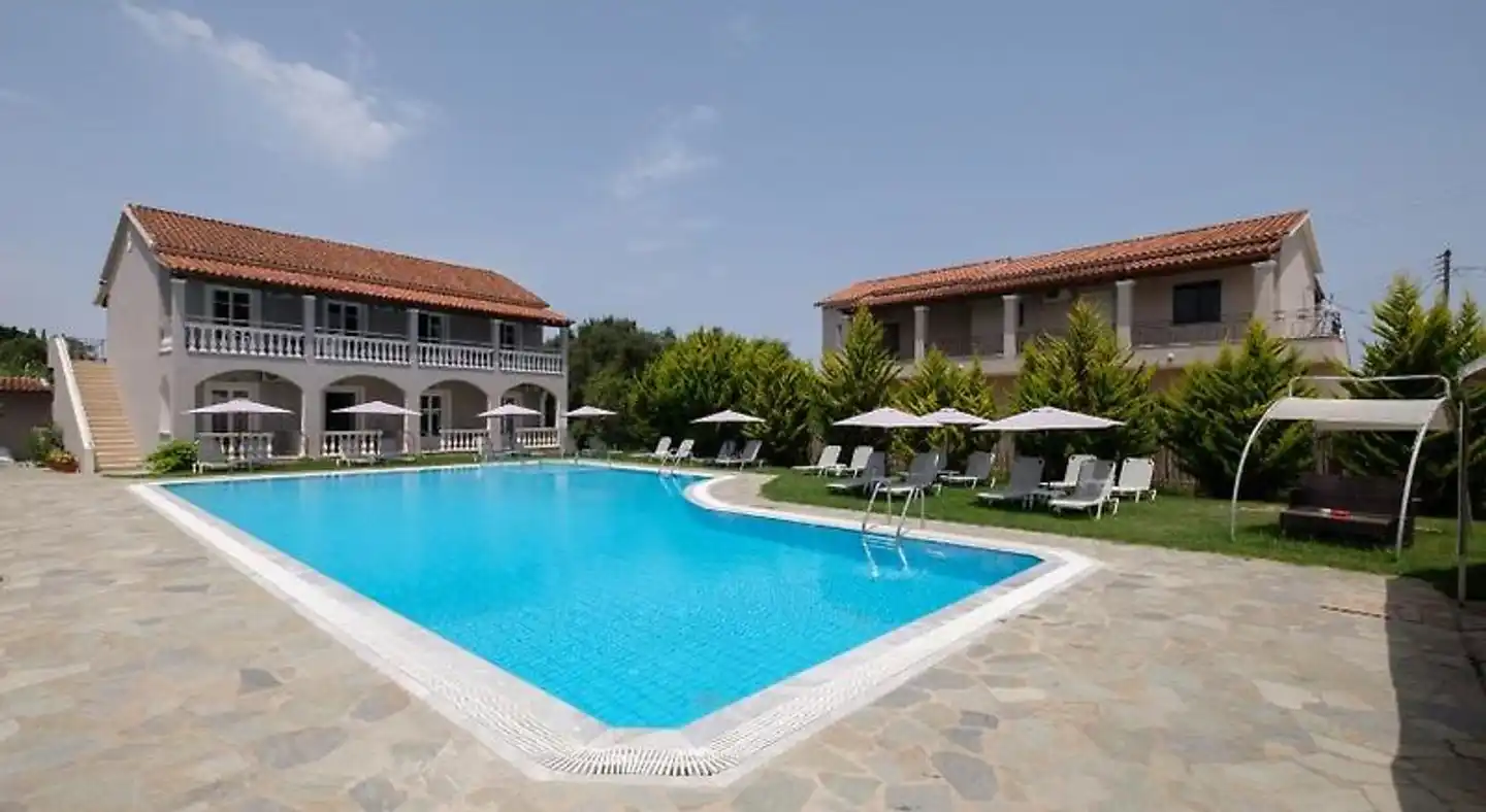 Katsaros Studios & Apartments Pool