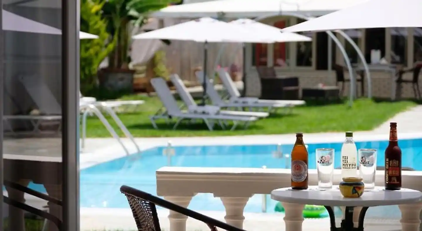 Katsaros Studios & Apartments Pool