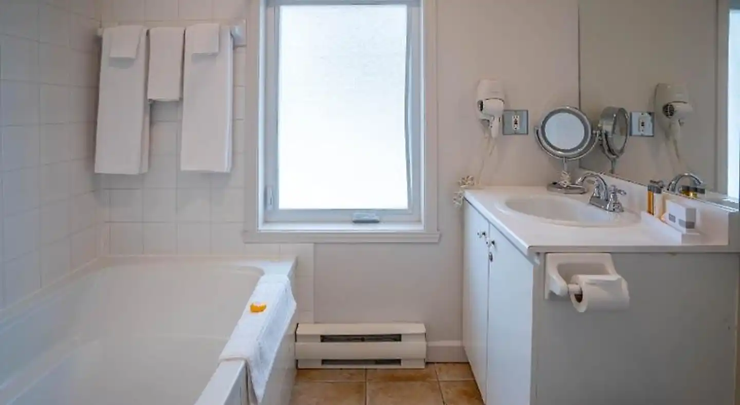 Hôtel Chéribourg Badezimmer