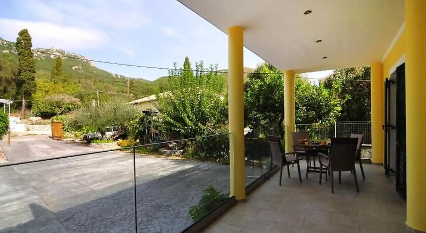 Ilios Complex Terrasse