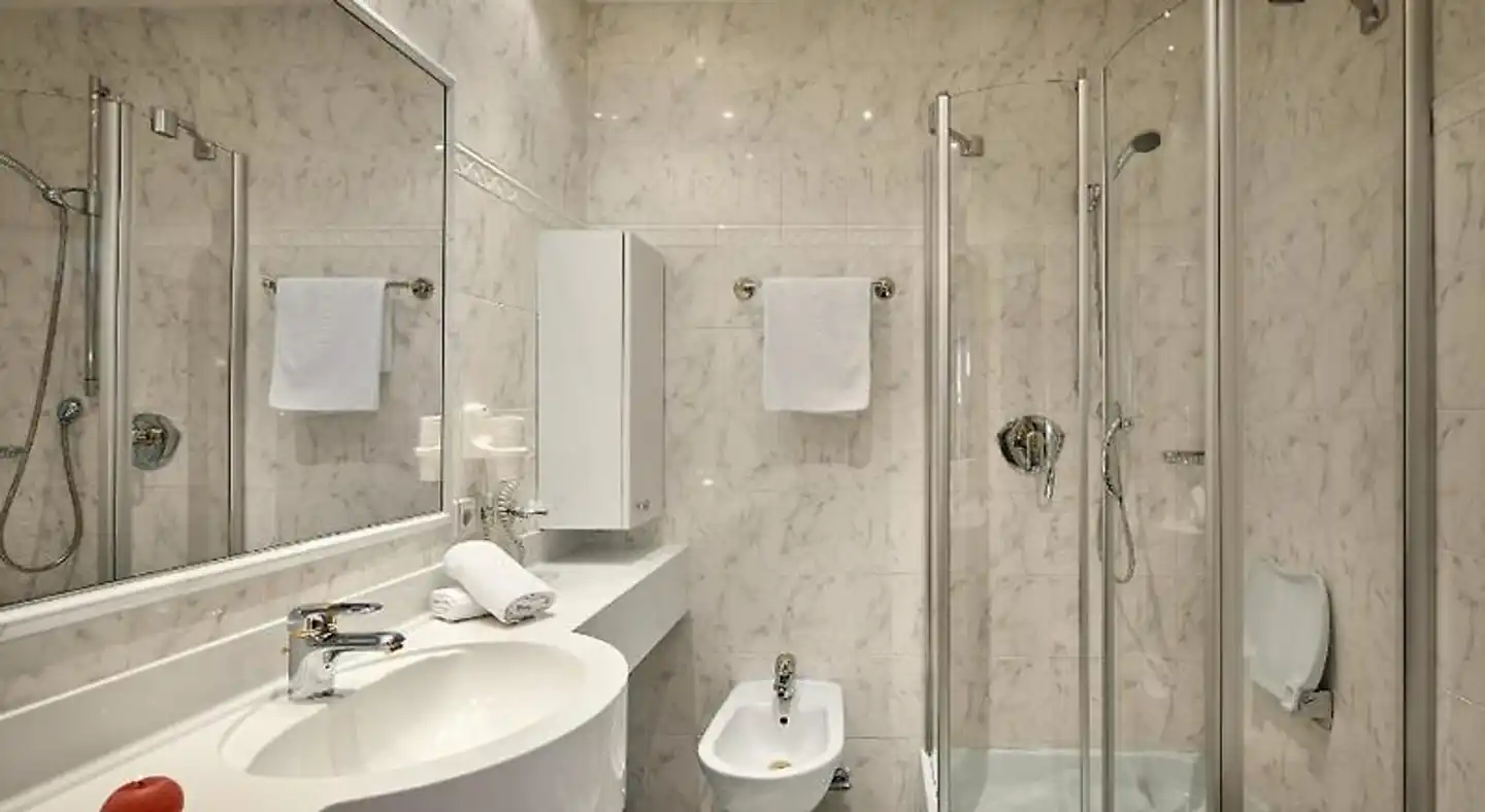 Hotel Savoy Badezimmer