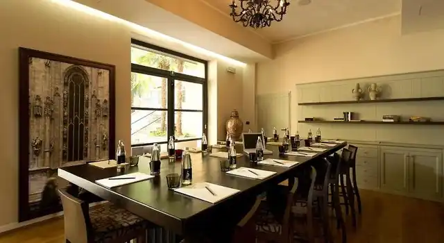 TownHouse 33 Boutique Hotel Konferenz