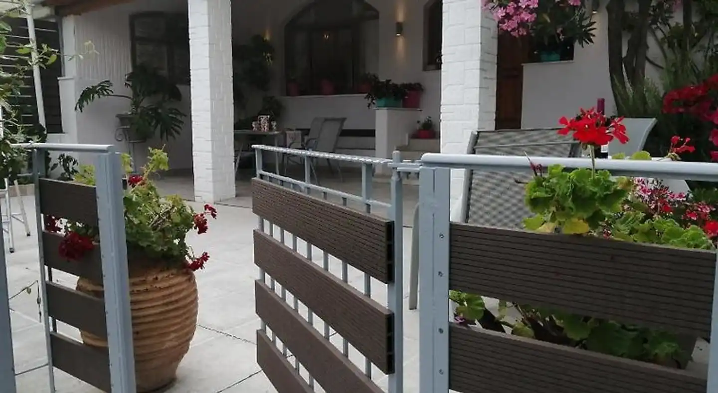 Kiki's Apartments Terrasse