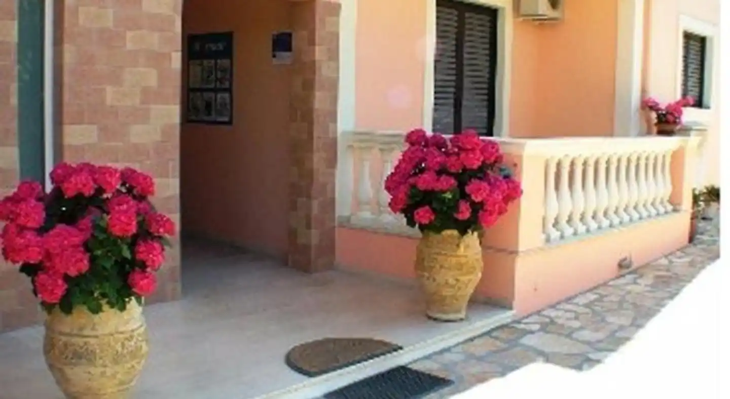Apartments Corfu Sun Pool Side Lobby