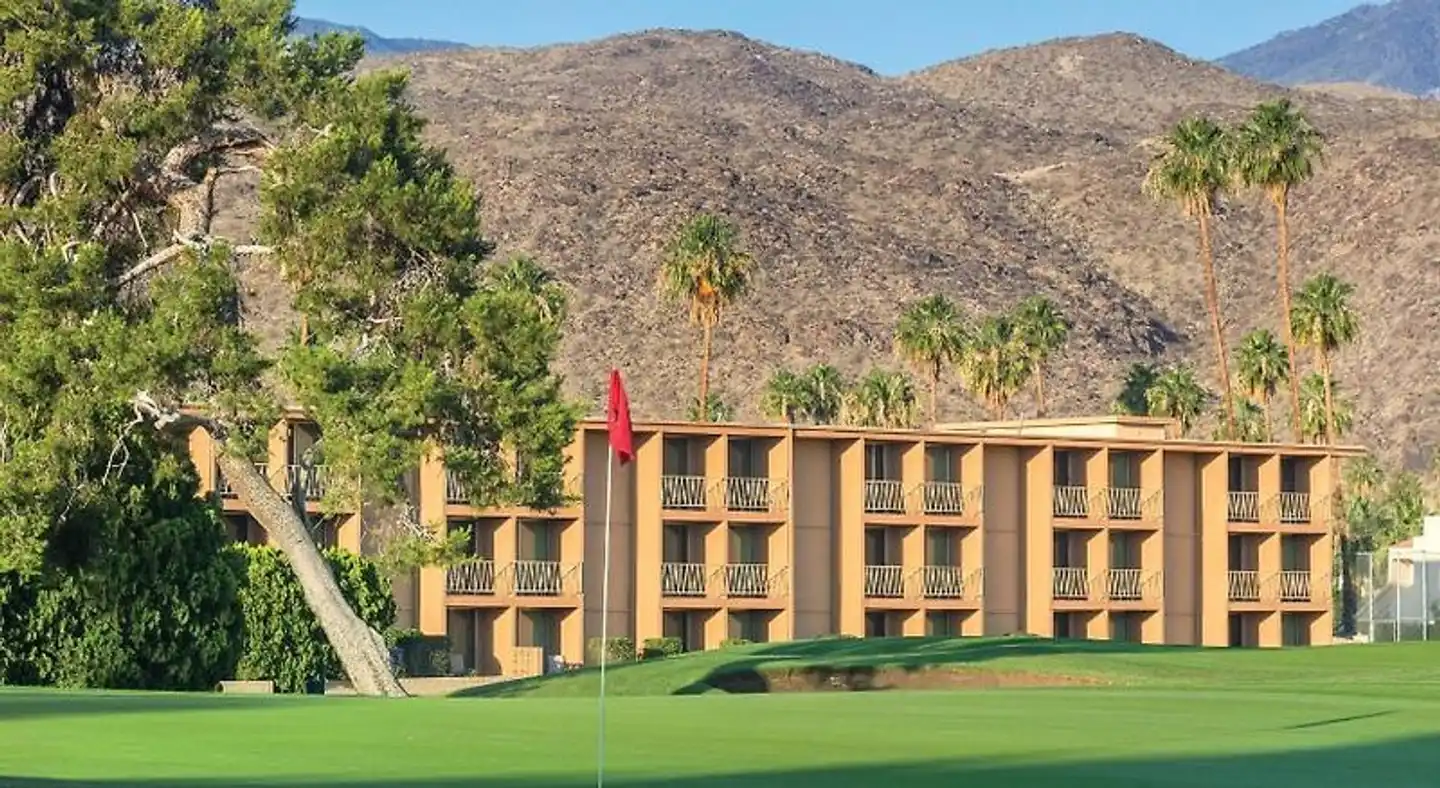 Hotel WorldMark Palm Springs - Plaza Resort and Spa Aussenansicht