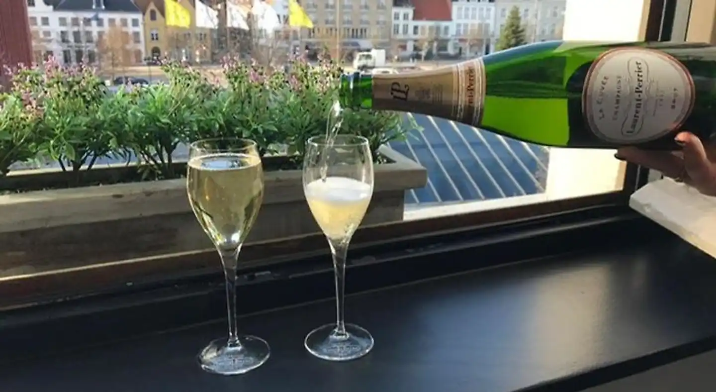 Guesthouse Vakantie Logies Hollywood Restaurant