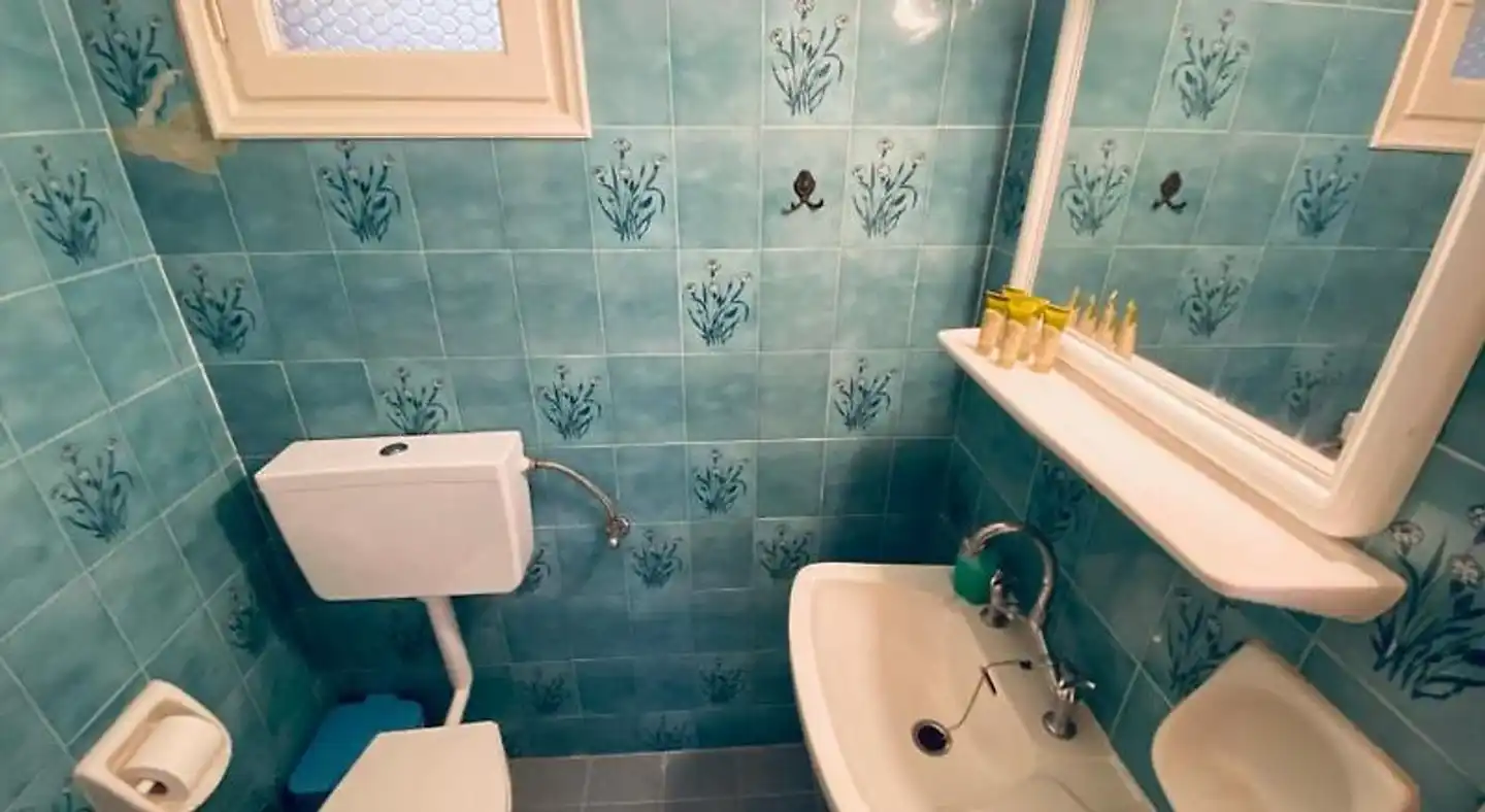 Afrodite's Pool and Studios Badezimmer