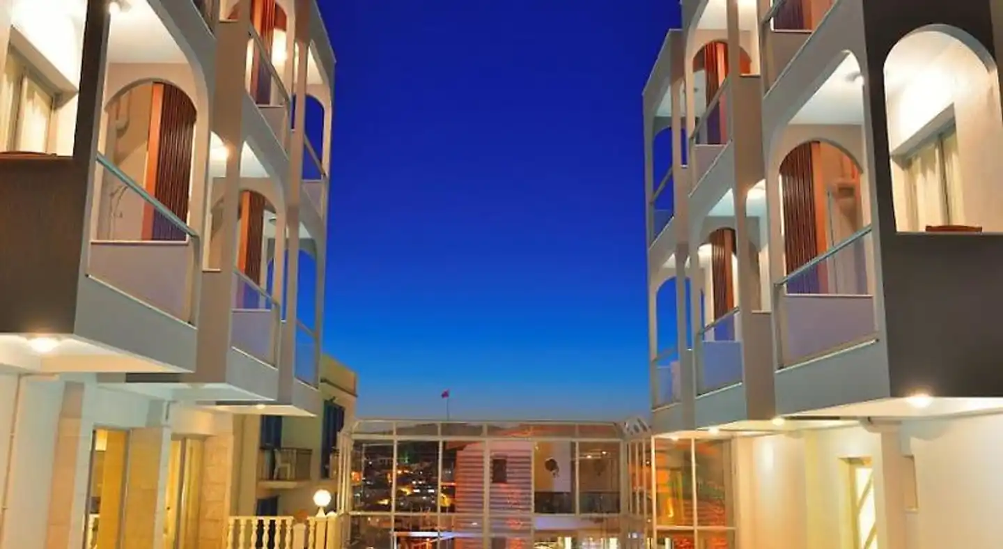 Çalis Hotel Aussenansicht