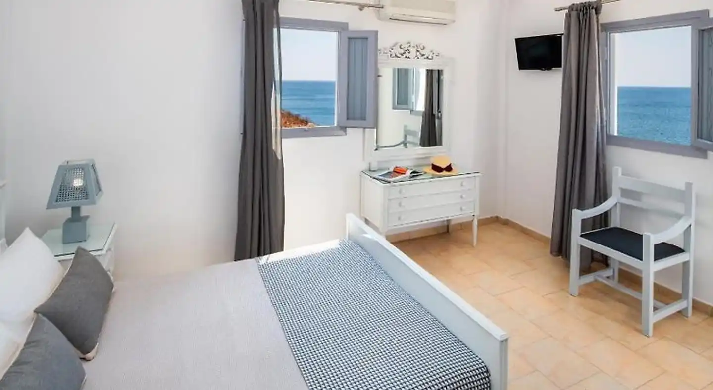 Akrotiri Hotel Wohnbeispiel