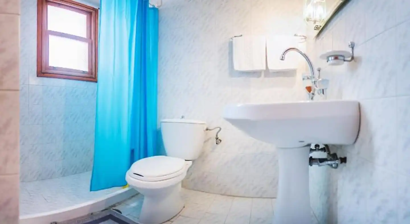 Yiannis 'otel Badezimmer