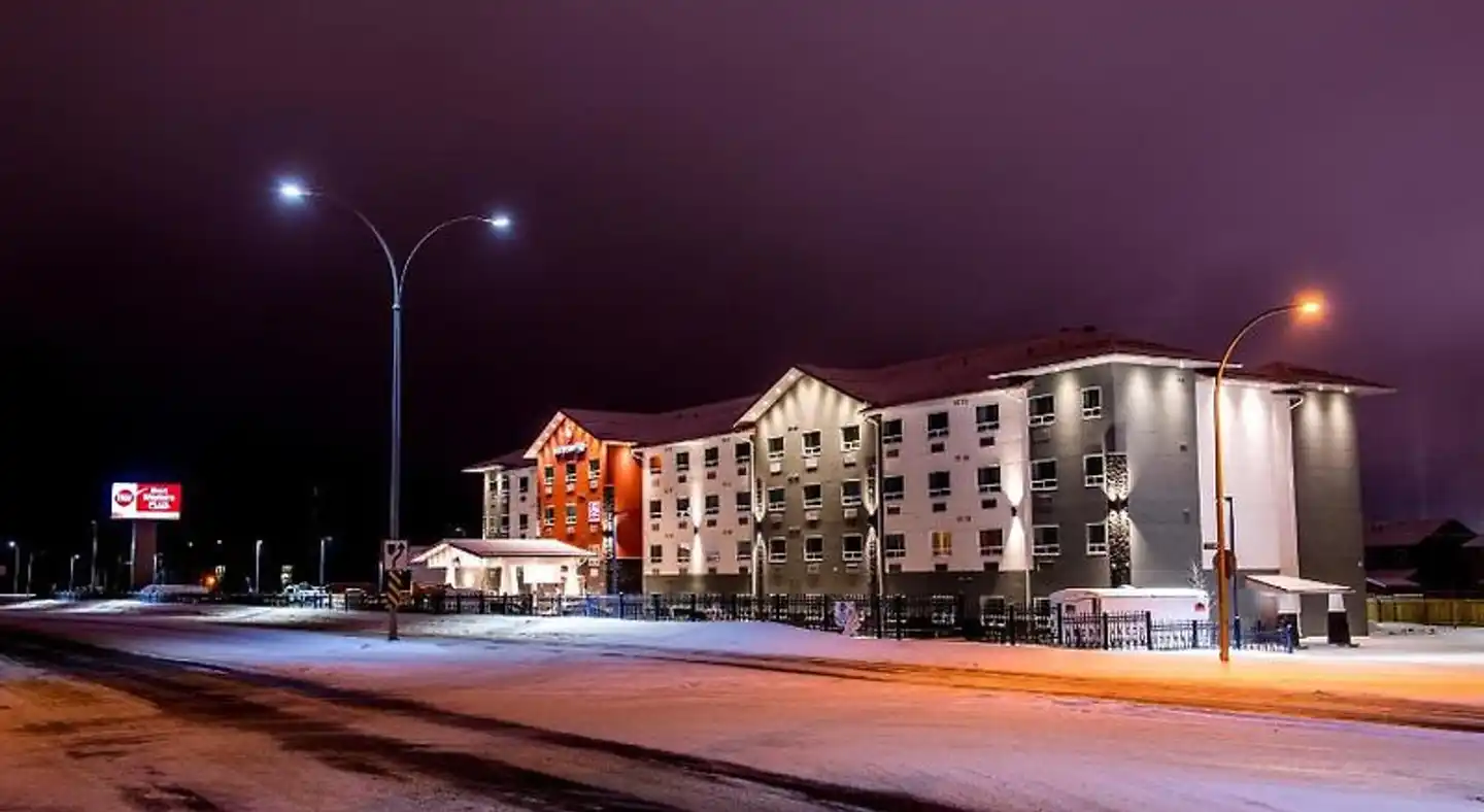 Best Western Plus Chateau Fort St. John Aussenansicht