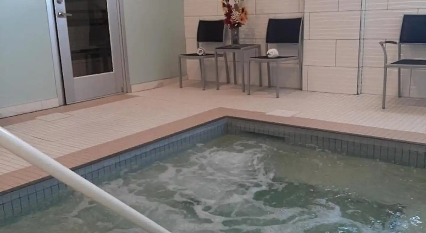 Best Western Plus Chateau Fort St. John Lobby