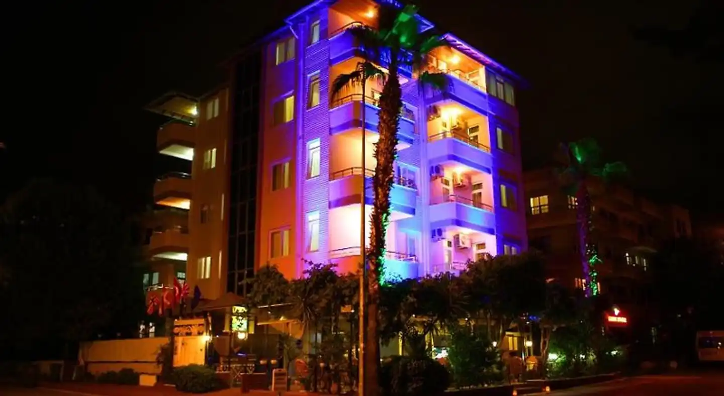 Sempati Apart Hotel Aussenansicht