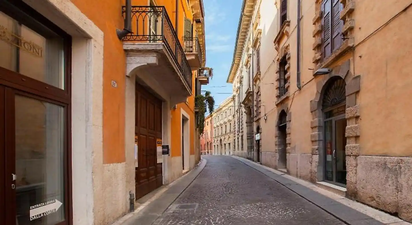 Oriana Suites Verona Aussenansicht