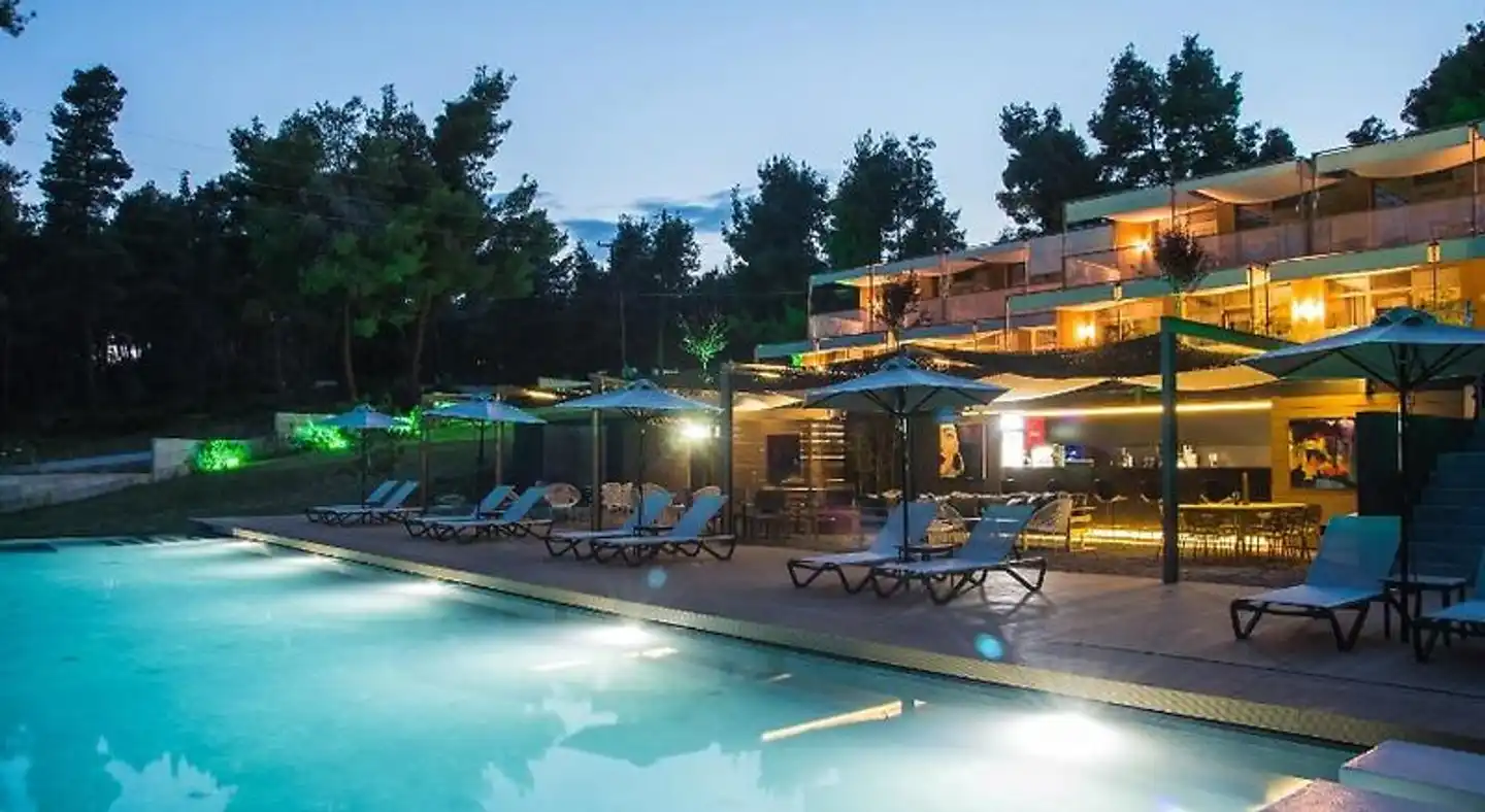 Sani Woods Apartments Pool