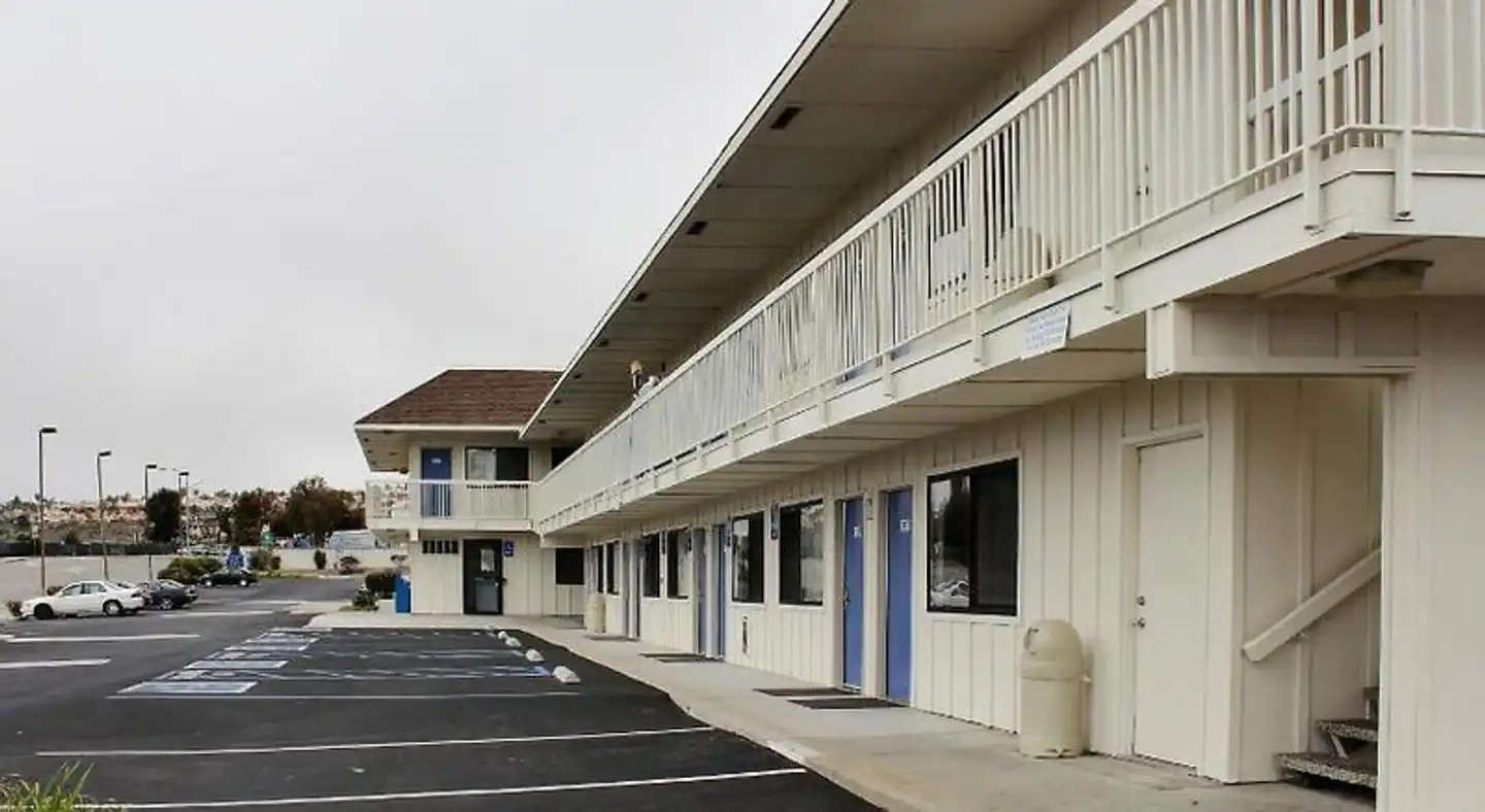 Motel 6 Pismo Beach, CA Aussenansicht