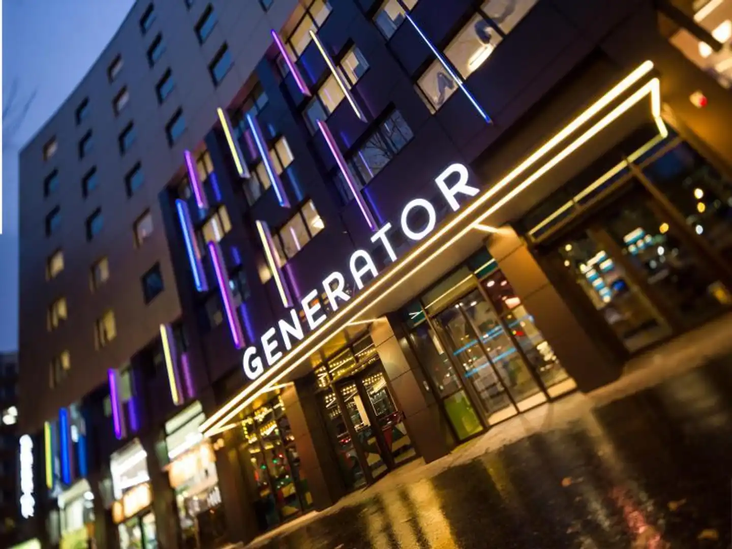 Generator Paris Aussenansicht