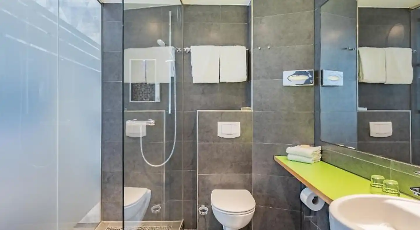 Select Hotel City Bremen Badezimmer