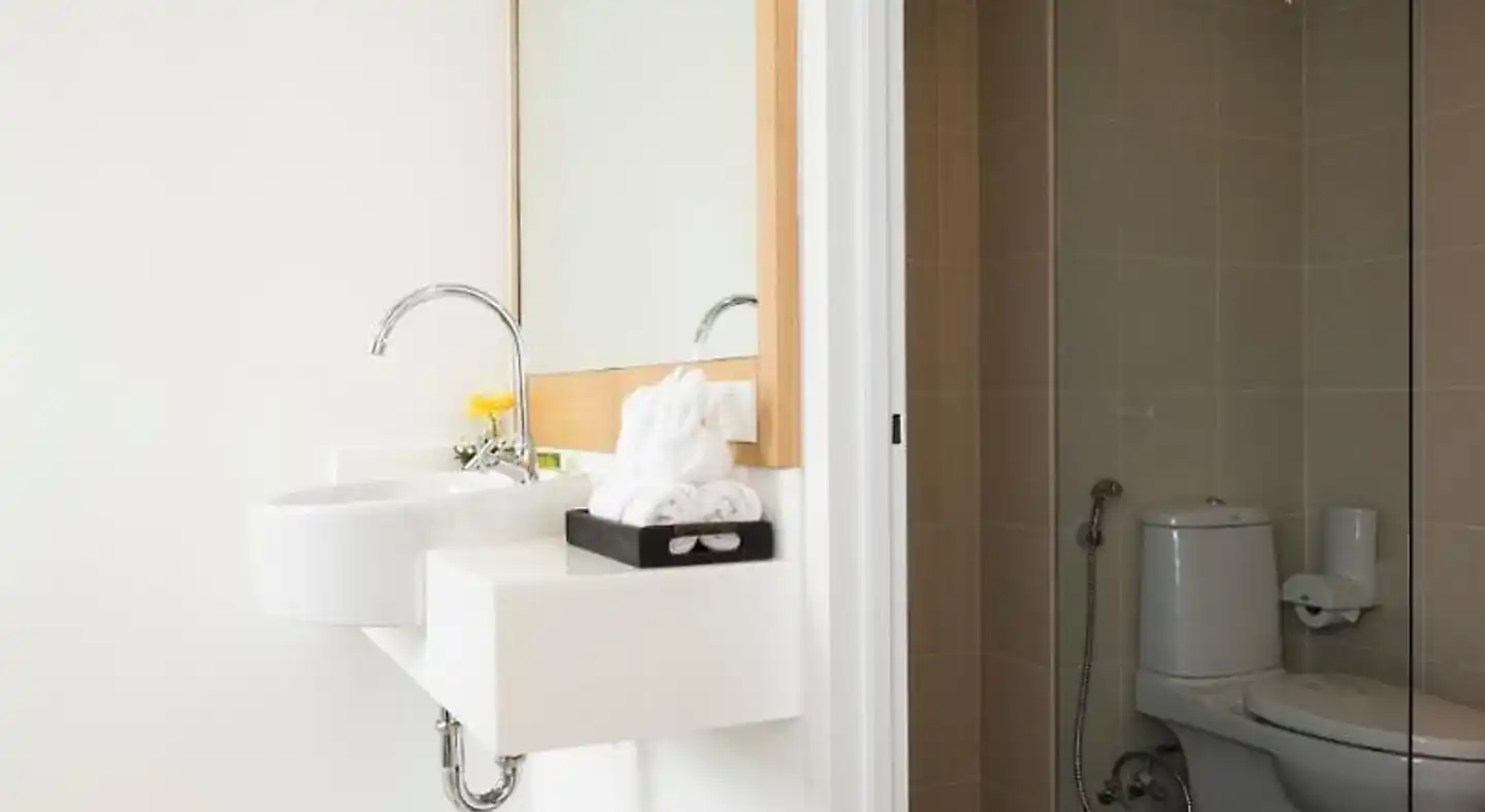 Modern Thai Suites Badezimmer
