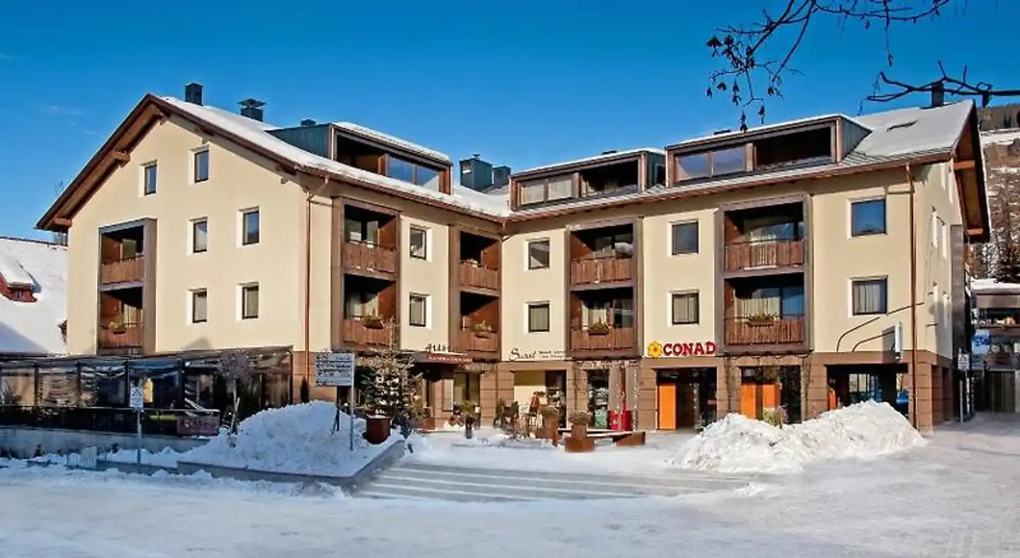 Ariston Dolomiti Residence Aussenansicht