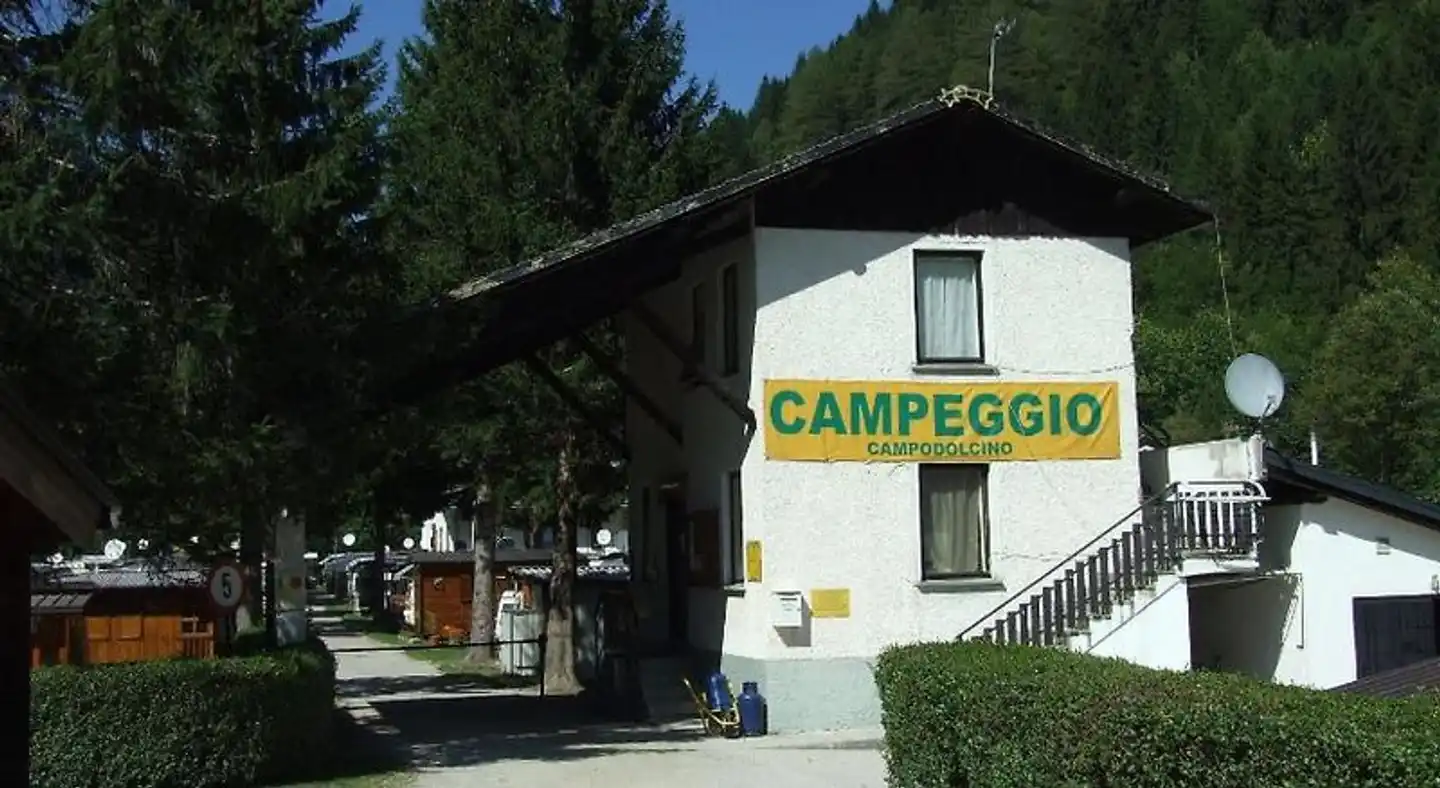 Campodolcino Camping Aussenansicht