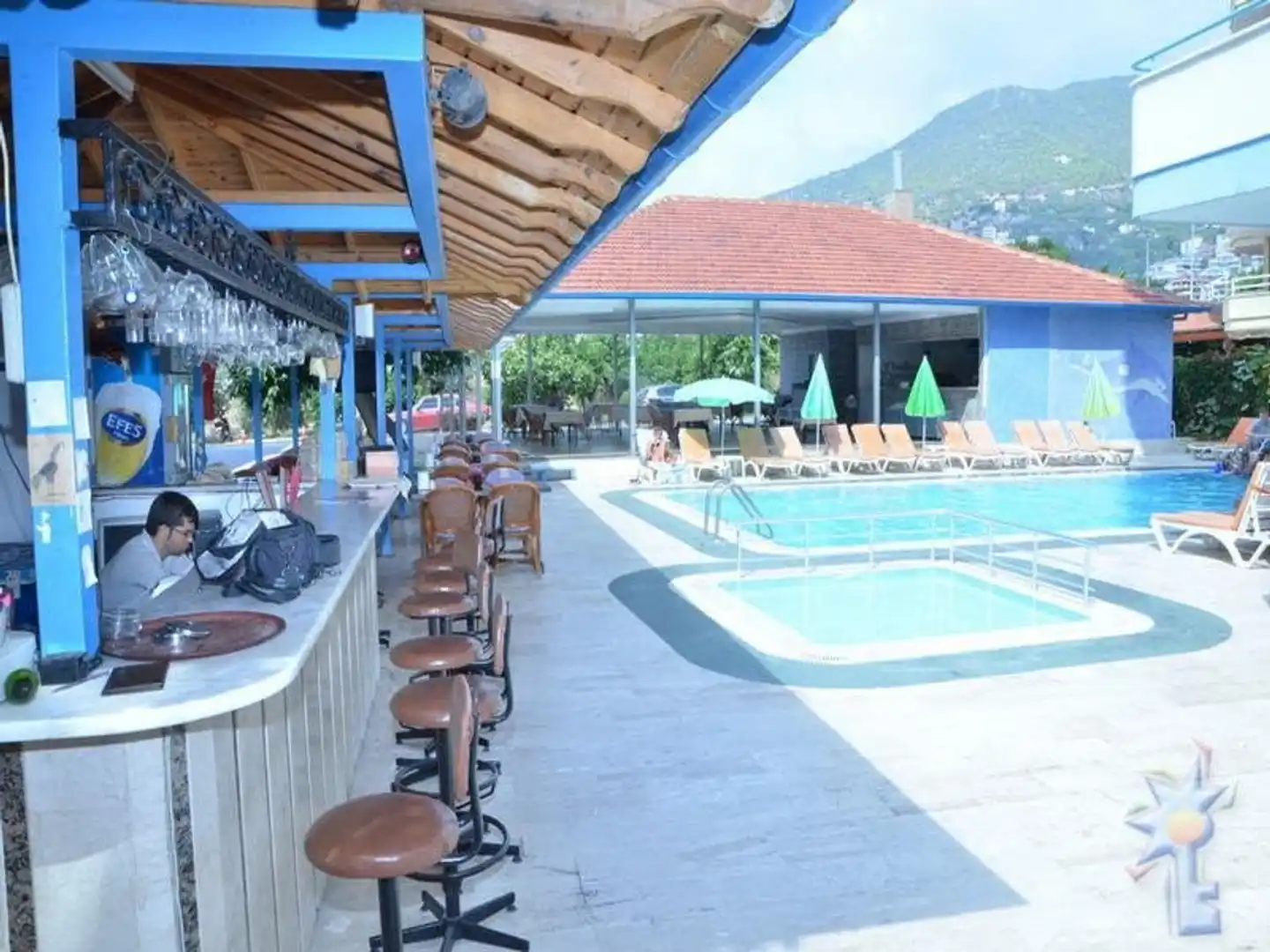 Anahtar Apart Hotel Bar