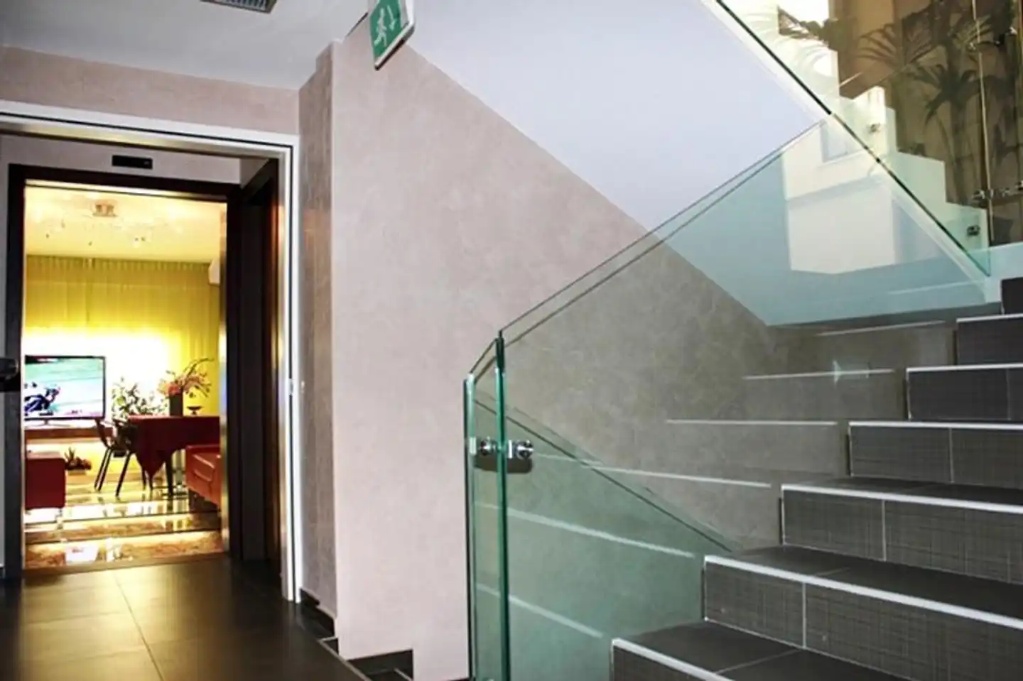Hotel 33 Baroni Badezimmer